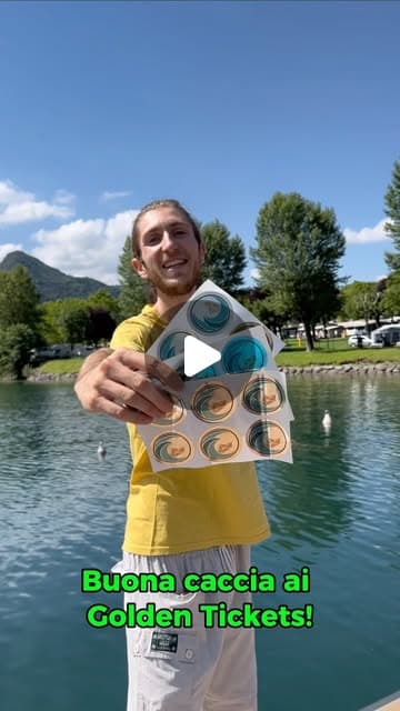 Ebbene sì! Abbiamo deciso di realizzare il sogno di tanti di noi da piccoli: una bella caccia ai Golden Tickets! 🎫✨